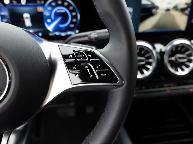 Mercedes-Benz EQA 350 4MATIC Progressive