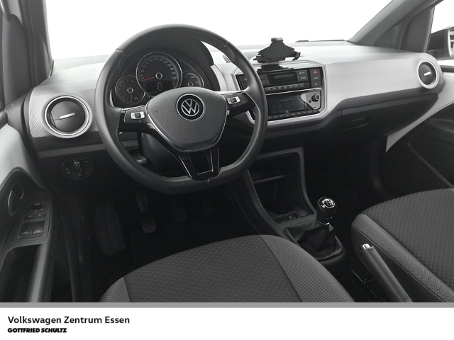 Volkswagen up! Active