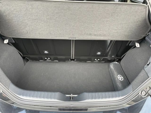 Toyota Aygo X Bi-Tone Hatchback