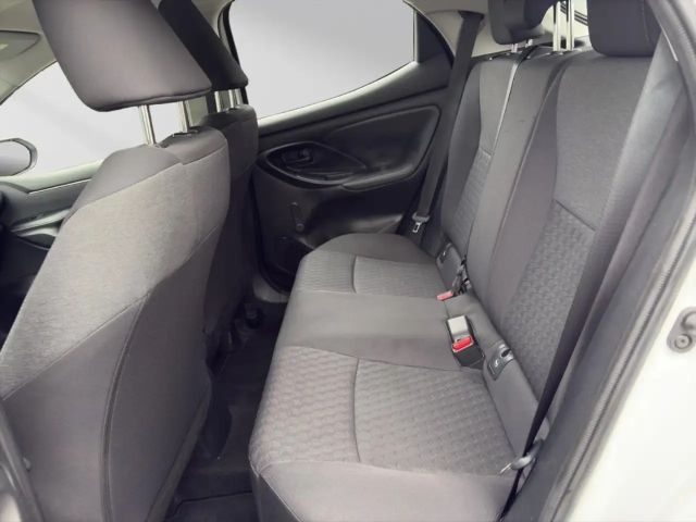 Toyota Yaris 1.0 VVT-i Comfort Hatchback