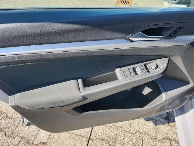 Volkswagen Golf 1.5 TSI Golf VIII Life