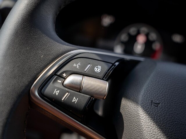 Skoda Fabia 1.0 MPI 5-GANG SpurH SoundSys