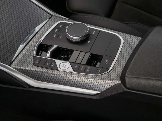 BMW 330 330e M-Sport Touring xDrive