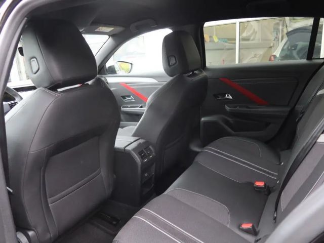 Opel Astra GS-Line Grand Sport