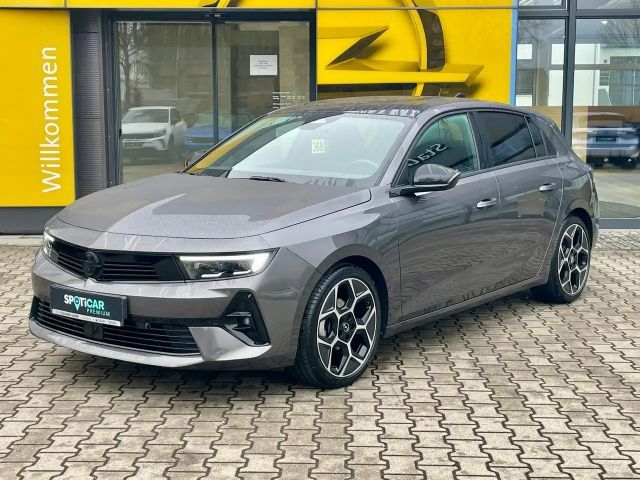 Opel Astra Ultimate