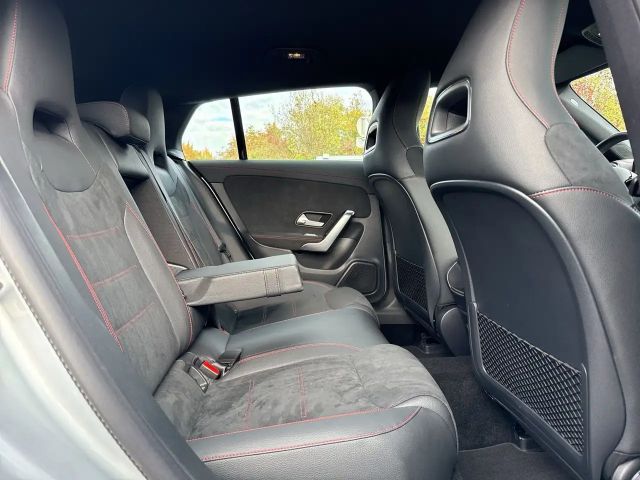 Mercedes-Benz CLA 200 Shooting Brake