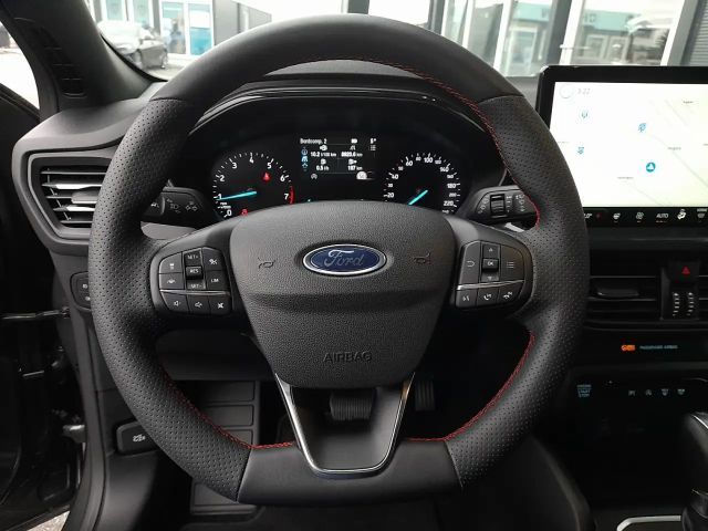 Ford Focus EcoBoost ST Line Wagon