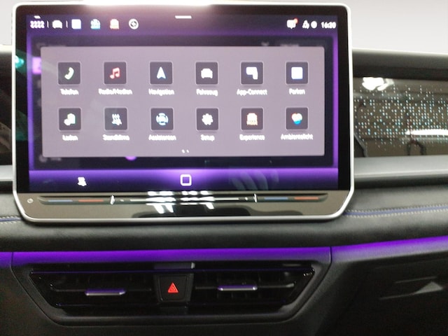 Volkswagen Tayron Sound eHybrid