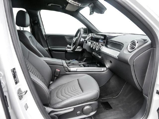 Mercedes-Benz GLB 220 4MATIC GLB 220 d