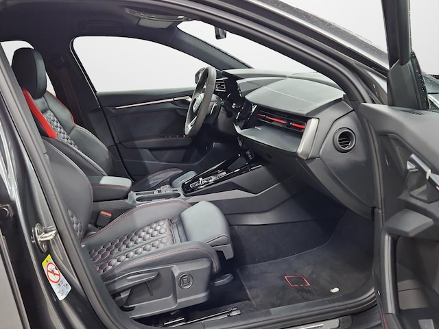 Audi RS3 Quattro S-Tronic Sedan