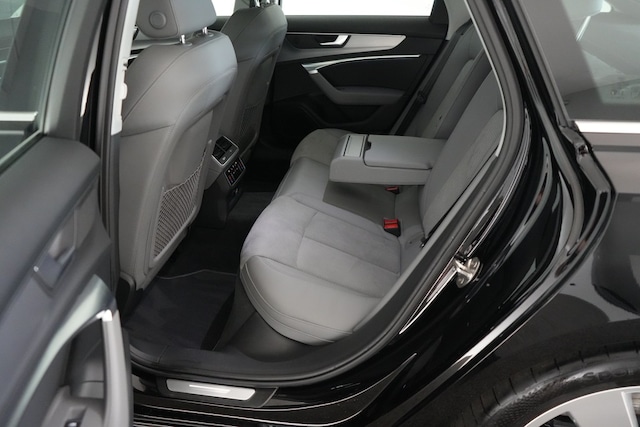 Audi S6 Avant Quattro