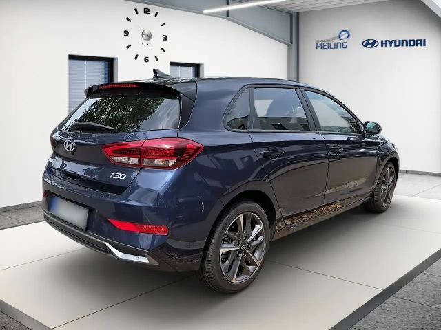 Hyundai i30 Advantage Hybrid
