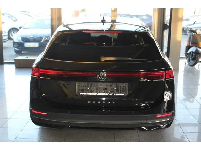 Volkswagen Passat 1.5 eTSI DSG Variant