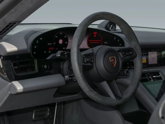 Porsche Taycan GTS Performance Plus