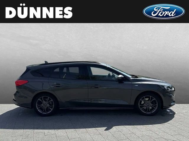 Ford Focus EcoBoost ST Line Wagon