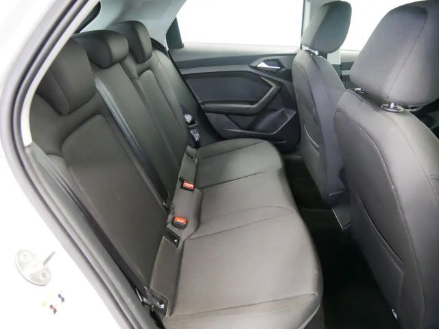 Audi A1 30 TFSI Sportback