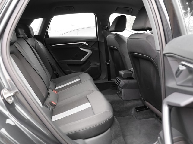 Audi A3 30 TFSI S-Tronic Sportback