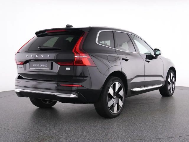 Volvo XC60 AWD Core Recharge T6