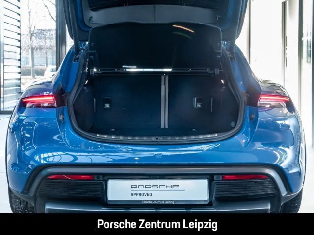 Porsche Taycan 4S Cross Turismo