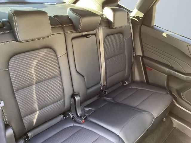 Ford Kuga Plug in Hybrid Titanium X