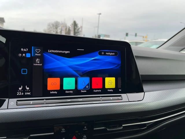 Volkswagen Golf 1.5 TSI Life