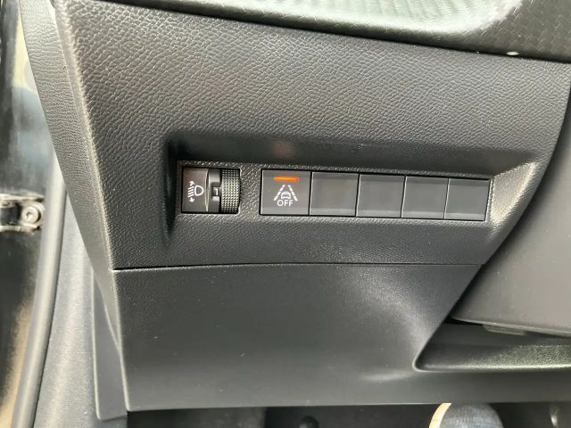 Peugeot E-208 Active Pack