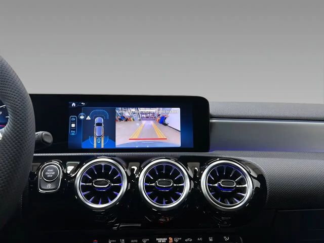 Mercedes-Benz A 250 4MATIC AMG Line