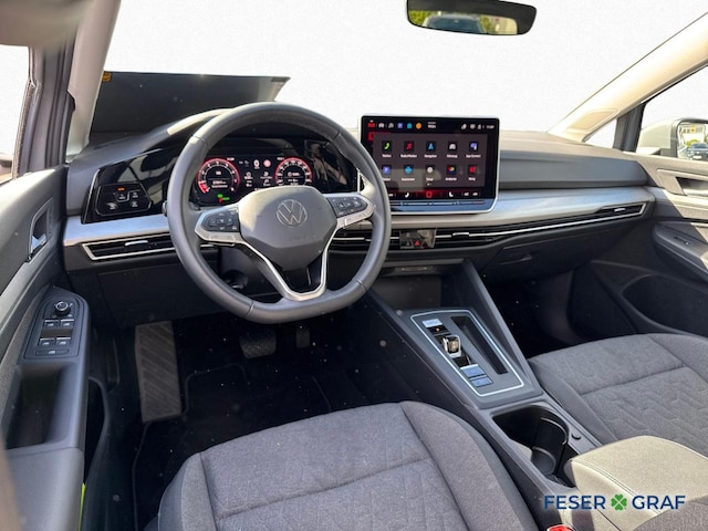 Volkswagen Golf 1.5 eTSI DSG Variant