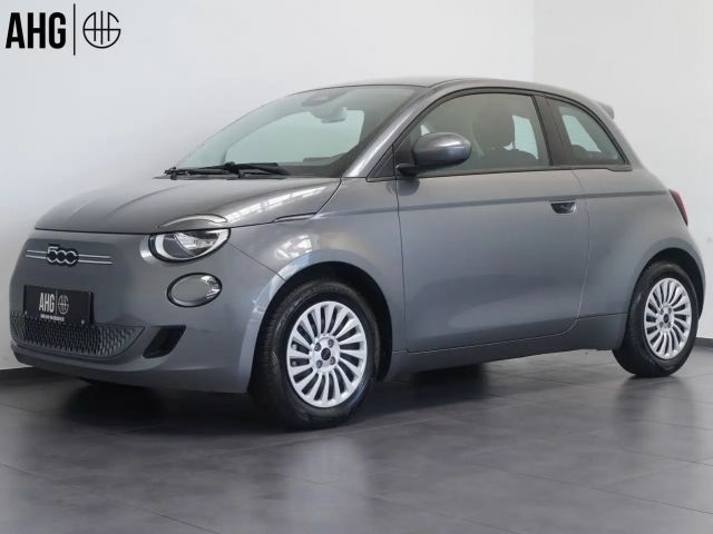 Fiat 500e 87KW/42kWh/DC-LADEN/CARPLAY/DAB/SOH