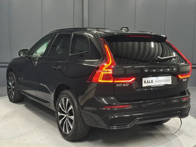 Volvo XC60 AWD Dark Plus