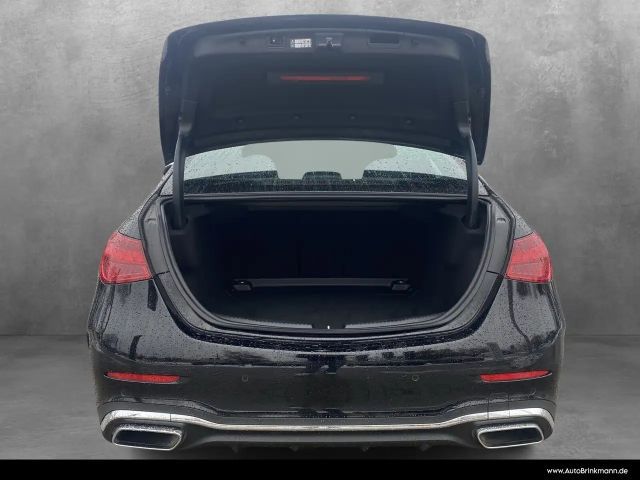 Mercedes-Benz C 220 AMG Line C 220 d Sedan