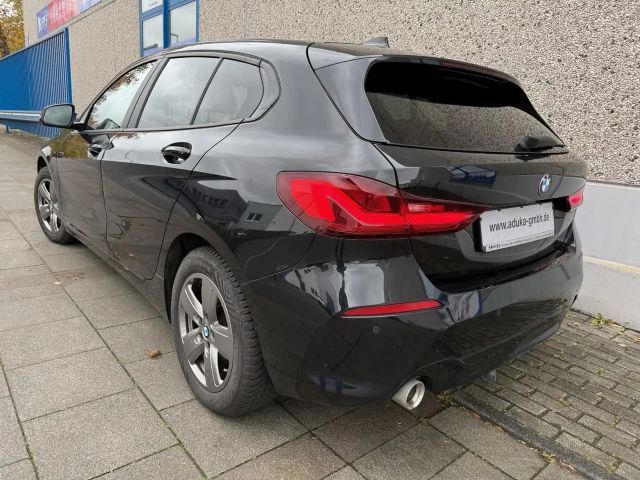 BMW 116 116d Sedan