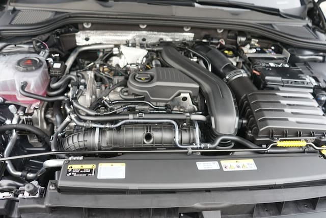 Volkswagen Golf 1.5 eTSI Golf VIII