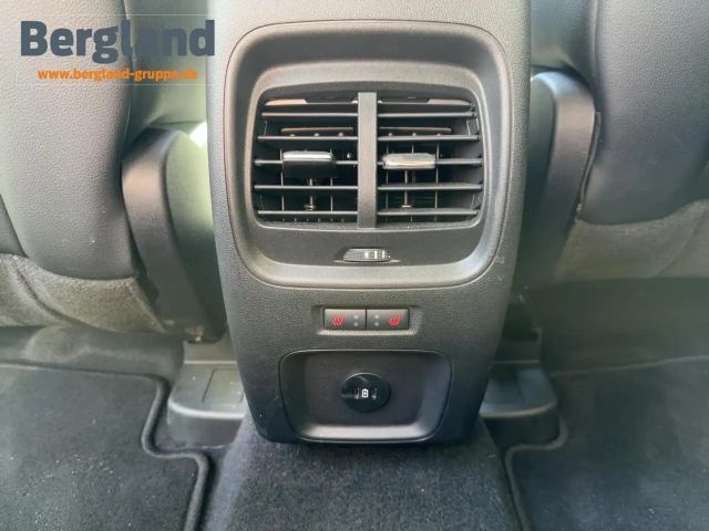 Ford Kuga Plug in Hybrid Titanium X