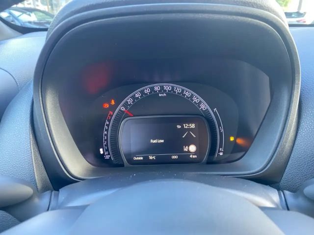 Toyota Aygo X Bi-Tone Hatchback