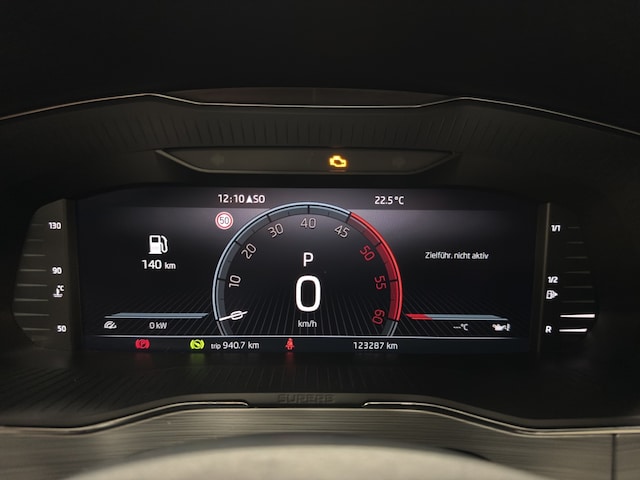 Skoda Superb 2.0 TDI Combi