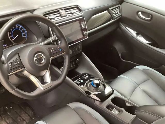 Nissan Leaf 40 kWh Tekna