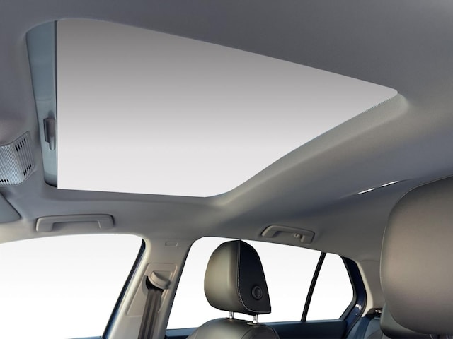 Volkswagen Golf 1.5 eTSI DSG