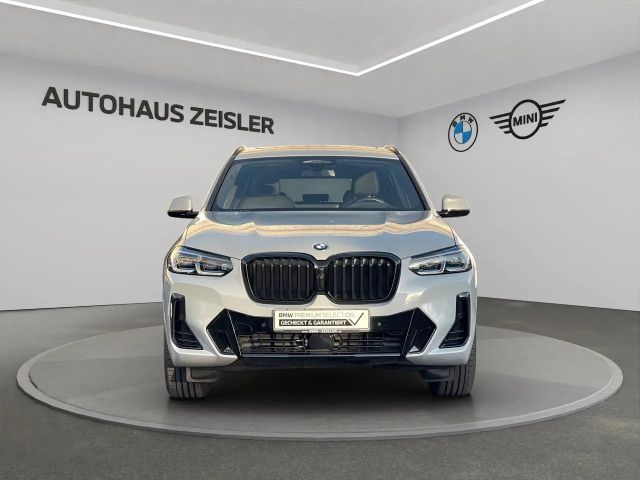 BMW X3 xDrive30i