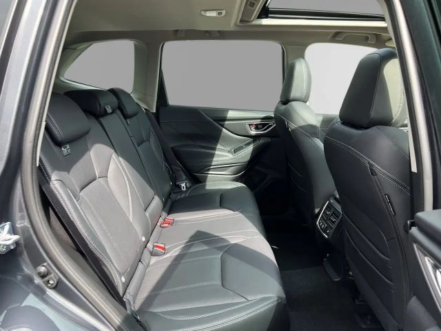 Subaru Forester AWD Premium e-Boxer e-Boxer