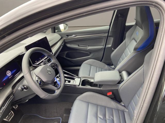 Volkswagen Golf 2.0 TSI 4Motion Golf VIII