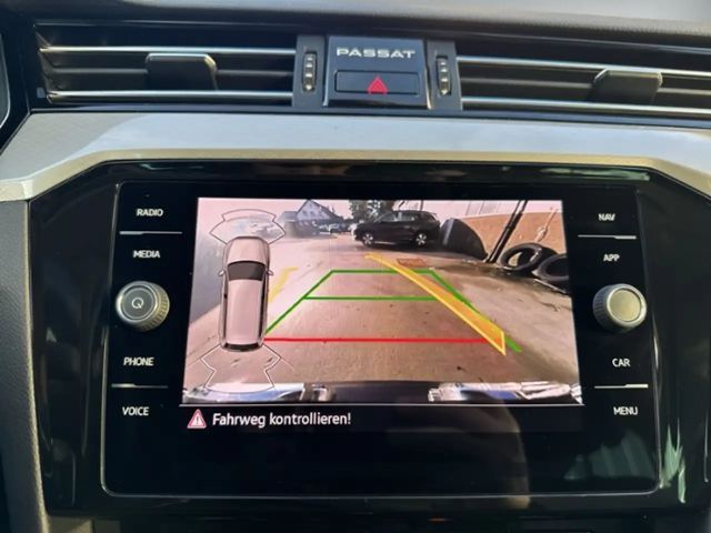 Volkswagen Passat 2.0 TDI Business DSG Variant