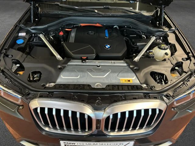 BMW X3 xDrive30e
