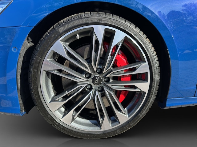 Audi S6 Avant Quattro