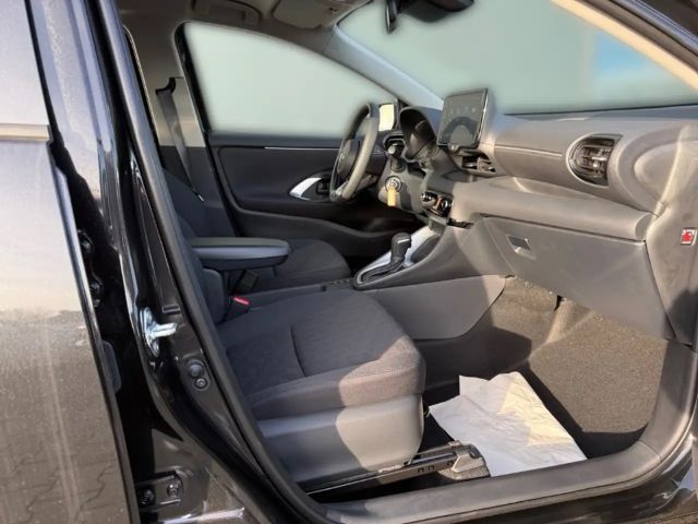 Mazda 2 1.5L Centre-Line