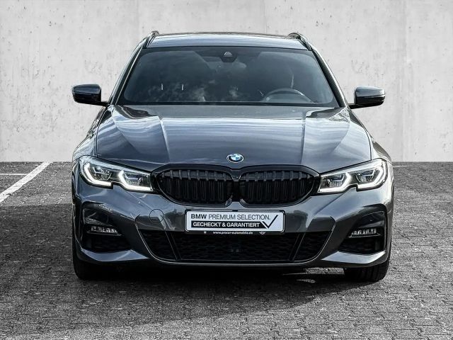 BMW 330 330d M-Sport xDrive