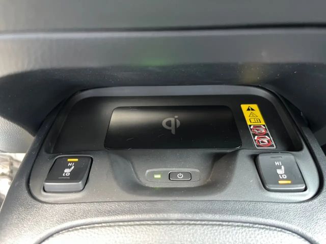 Toyota Corolla Hybride Team D