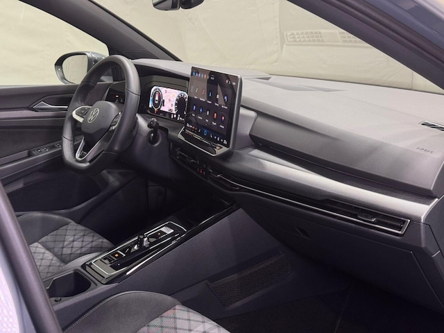 Volkswagen Golf 2.0 TDI DSG R-Line Variant