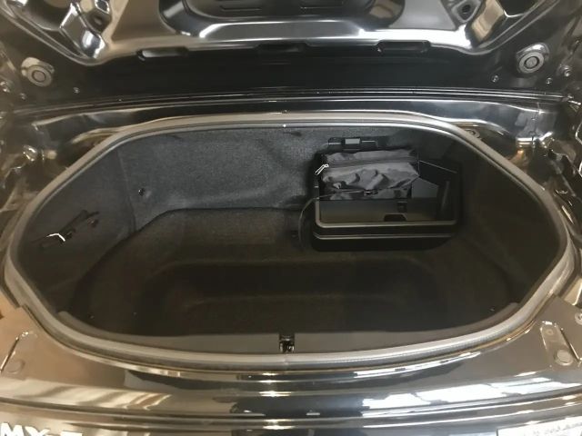 Mazda MX-5 Homura SkyActiv