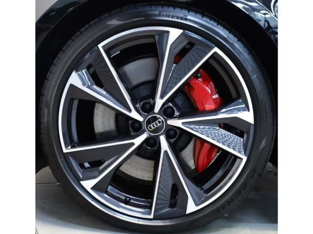 Audi S6 Avant Quattro